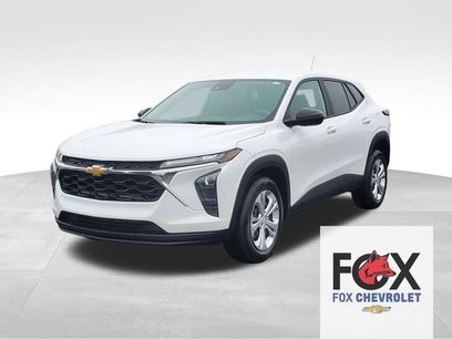 Certified 2024 Chevrolet Trax LS w/ Driver Confidence Package