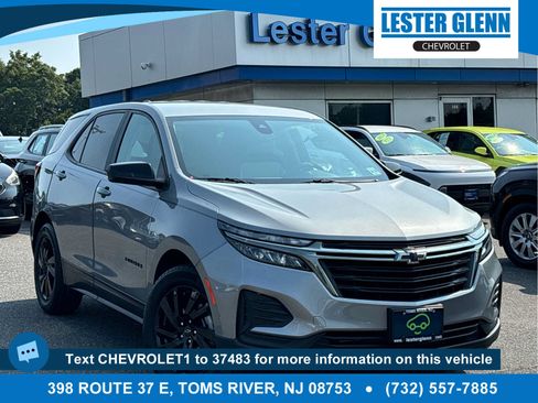 Certified 2024 Chevrolet Equinox LS w/ LS Convenience Package FWD image 1
