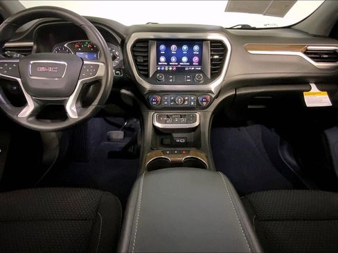 Used 2023 GMC Acadia SLE w/ Driver Convenience Package image 15