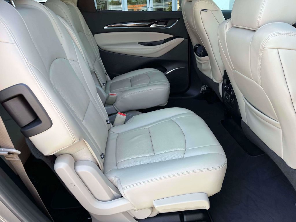 Certified 2018 Buick Enclave Premium w/ Experience Buick Package FWD image 21