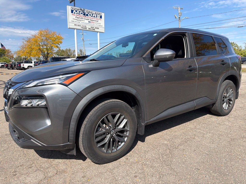 Used 2021 Nissan Rogue S FWD image 1