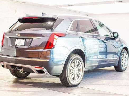 Used 2021 Cadillac XT5 Premium Luxury w/ LPO, Floor Liner Package image 6