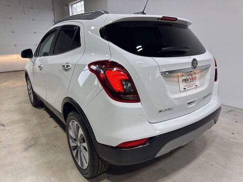 Used 2018 Buick Encore Preferred image 5