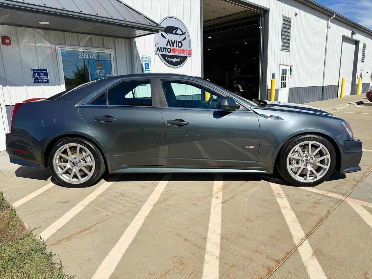 Used 2011 Cadillac CTS V RWD image 9