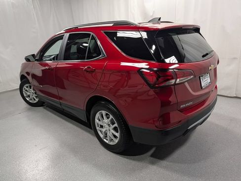 Used 2024 Chevrolet Equinox LT AWD/4WD image 6