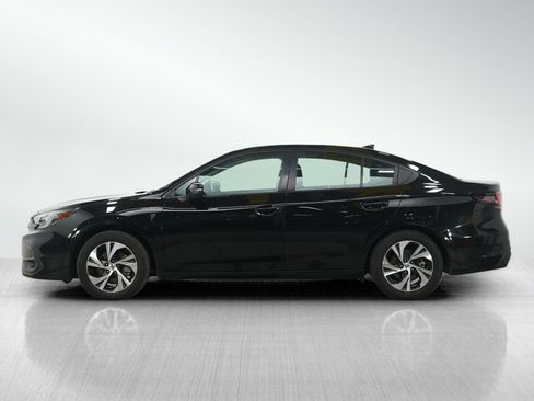Used 2024 Subaru Legacy Premium image 2