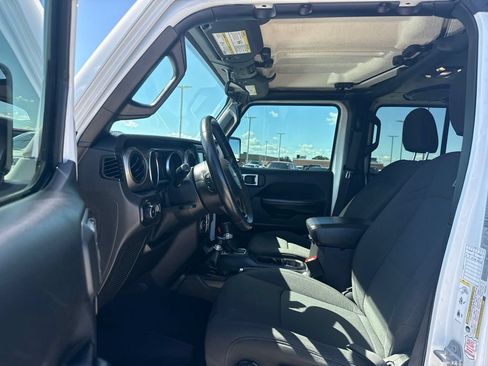 Used 2019 Jeep Wrangler Unlimited Sport S AWD/4WD image 5