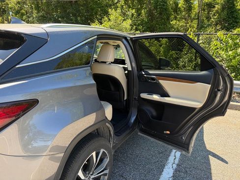 Used 2021 Lexus RX 350 FWD w/ Premium Package image 16