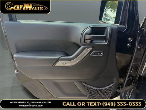 Used 2017 Jeep Wrangler Unlimited Sport w/ Quick Order Package 24S AWD/4WD image 12