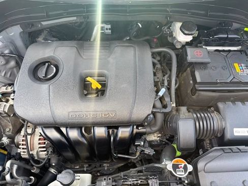 Used 2024 Kia Soul LX w/ Option Group 015 FWD image 28