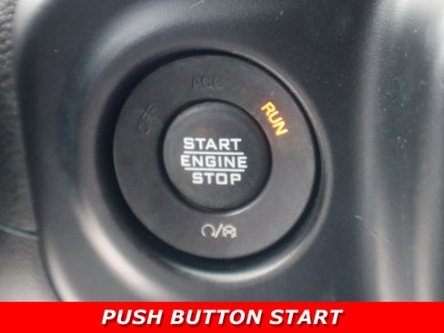 Used 2020 Jeep Wrangler Unlimited Sahara AWD/4WD image 22