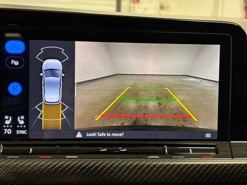 Used 2023 Volkswagen Golf 20th Anniversary Edition image 37