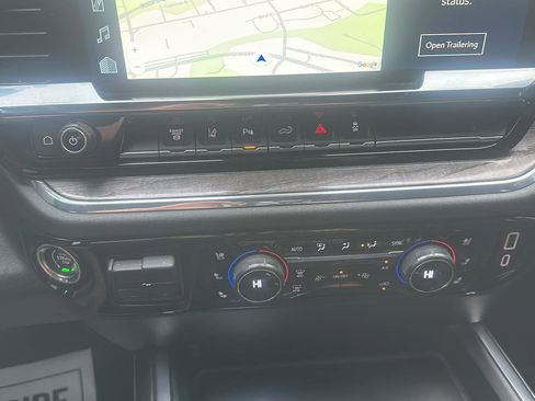 Used 2024 Chevrolet Silverado 3500 LTZ w/ LTZ Plus Package image 21