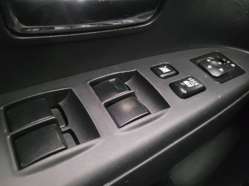 Used 2025 Mitsubishi Outlander Sport AWD image 27