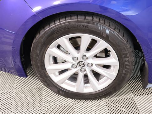 Used 2023 Toyota Corolla SE FWD image 16