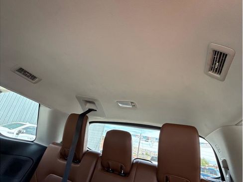 Used 2022 Nissan Pathfinder Platinum w/ Cargo Package FWD image 12
