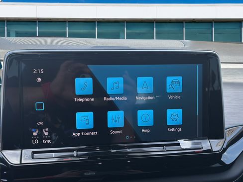 New 2026 Volkswagen Atlas Cross Sport SE FWD image 14