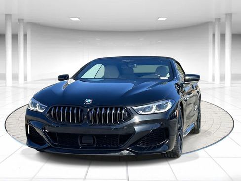 Used 2022 BMW M850i xDrive Convertible image 6