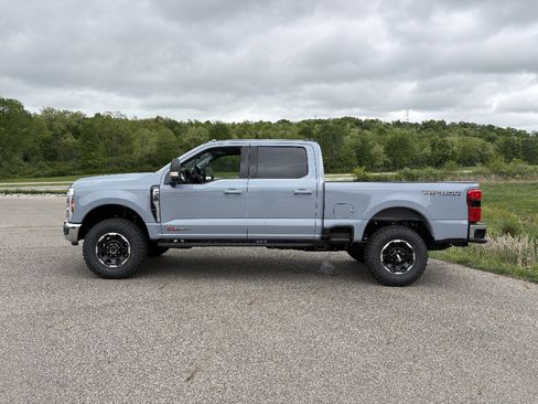 New 2026 Ford F350 Lariat AWD/4WD image 2