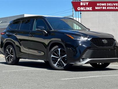 Used 2022 Toyota Highlander XSE