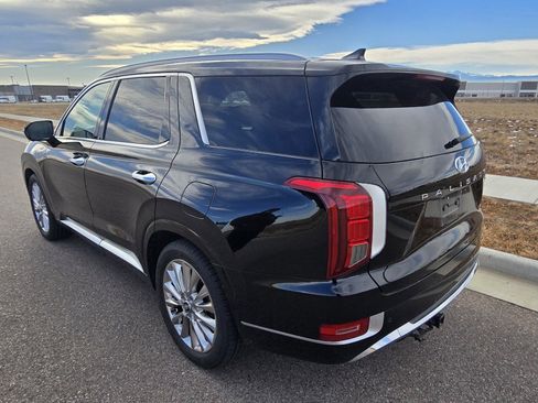 Used 2020 Hyundai Palisade Limited image 3