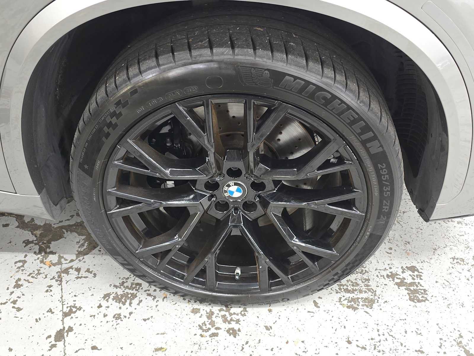 Used 2022 BMW X5 M w/ Competition Package 2 AWD/4WD image 9
