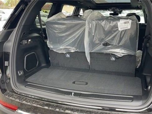 New 2024 Jeep Grand Cherokee L Limited w/ Luxury Tech Group II image 26