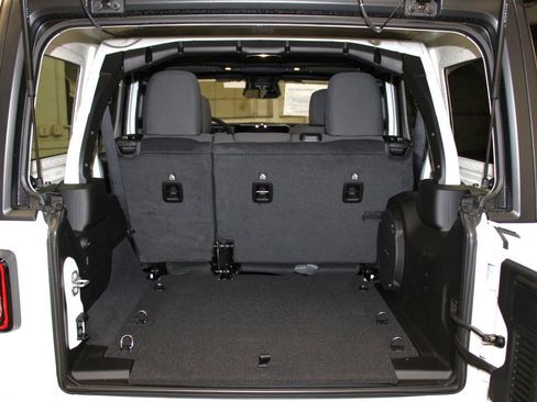 New 2026 Jeep Wrangler Unlimited Sport image 31