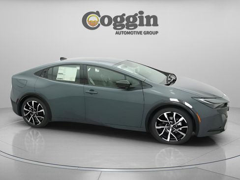 New 2026 Toyota Prius Plug-In Hybrid image 24