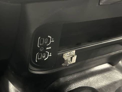 Used 2023 RAM 2500 Tradesman w/ Chrome Appearance Group image 25