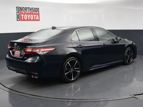 Used 2020 Toyota Camry XSE FWD image 4