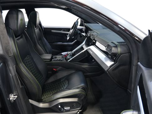 Used 2019 Lamborghini Urus AWD/4WD image 35