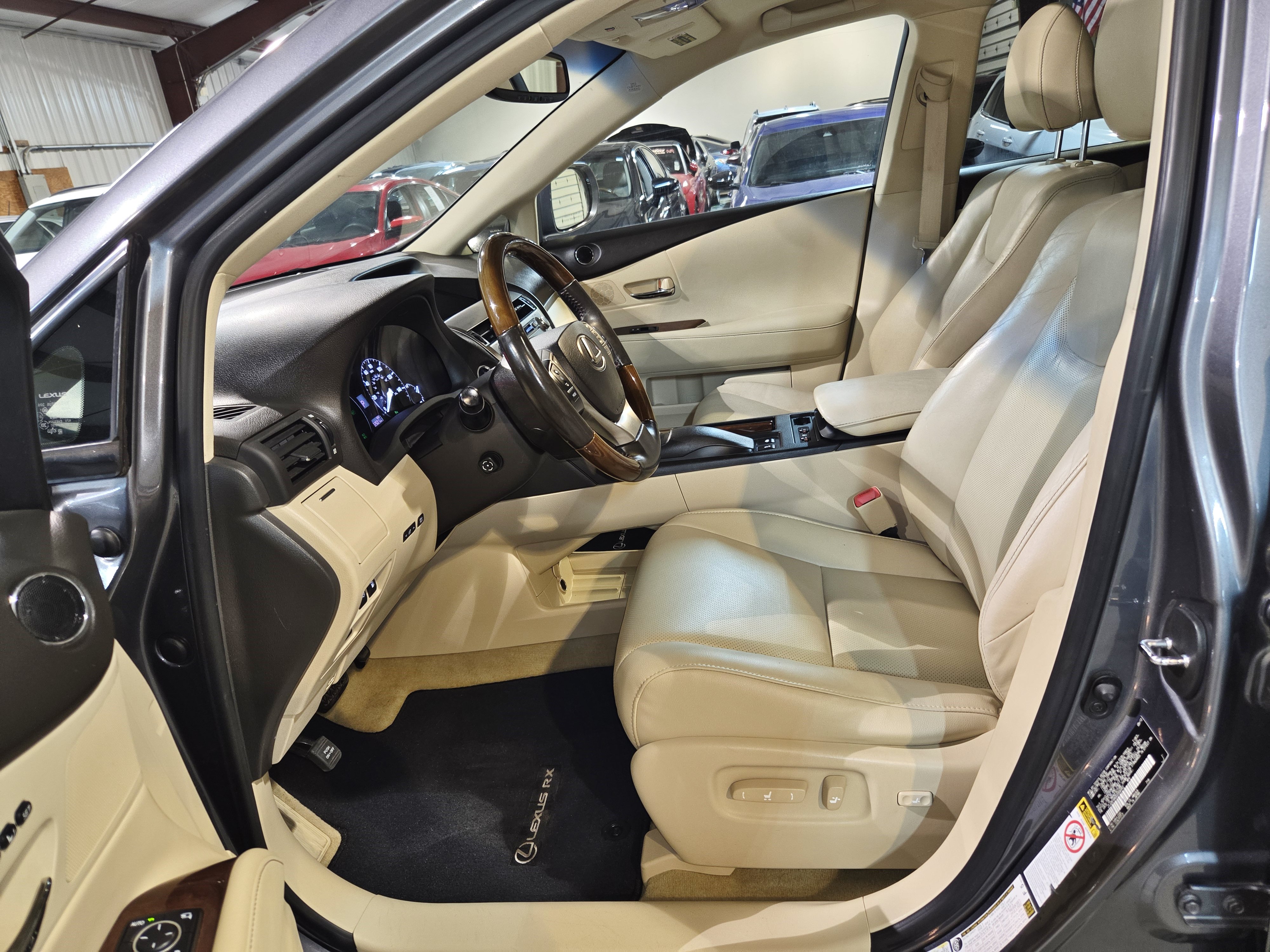 Used 2013 Lexus RX 450h FWD w/ Navigation Pkg image 16