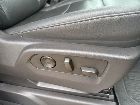 Used 2024 GMC Sierra 1500 SLT w/ SLT Premium Plus Package AWD/4WD image 52