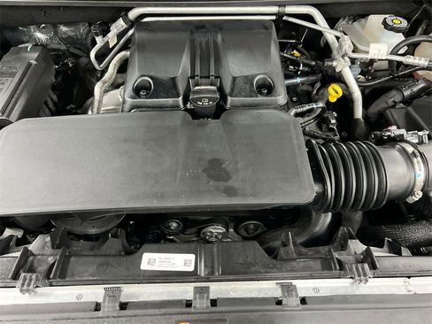 Certified 2025 Chevrolet Colorado ZR2 w/ Technology Package image 26