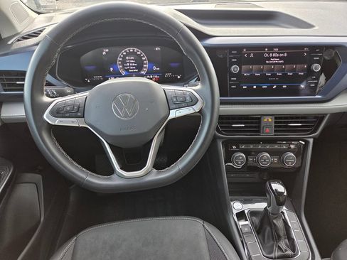 Used 2024 Volkswagen Taos SE FWD image 20