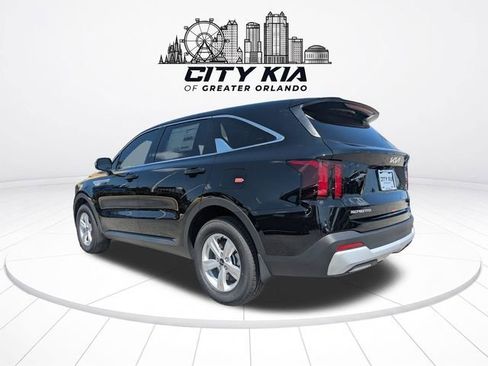 New 2026 Kia Sorento LX FWD image 3