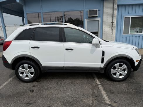 Used 2015 Chevrolet Captiva Sport LS image 6