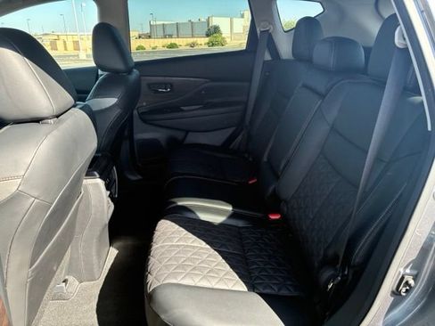 Certified 2024 Nissan Murano Platinum w/ Cargo Package FWD image 16