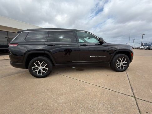 Used 2024 Jeep Grand Cherokee L Limited w/ Luxury Tech Group II AWD/4WD image 20