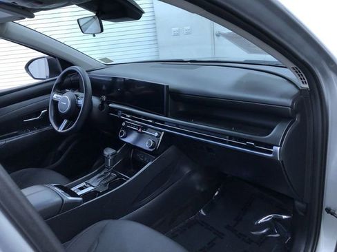 Used 2025 Hyundai Tucson SEL AWD/4WD image 23