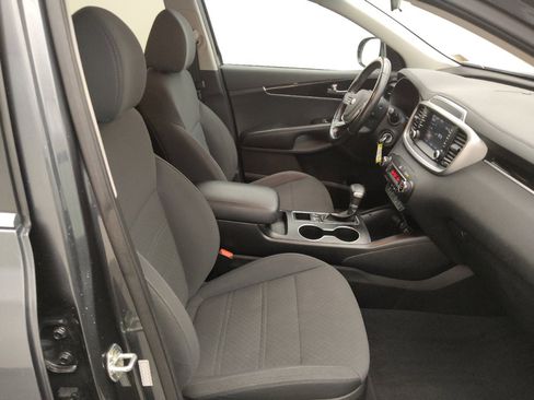 Used 2020 Kia Sorento LX w/ LX I4 Convenience Package FWD image 21