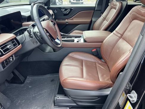Used 2025 Lincoln Aviator Reserve w/ Illumination Package AWD/4WD image 20
