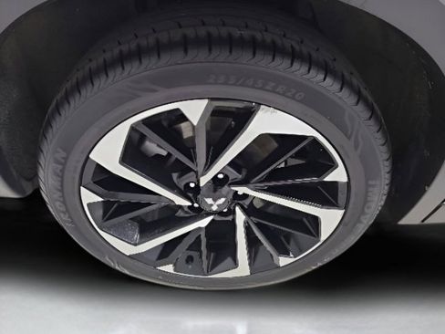 Used 2024 Mitsubishi Outlander SE AWD/4WD image 11