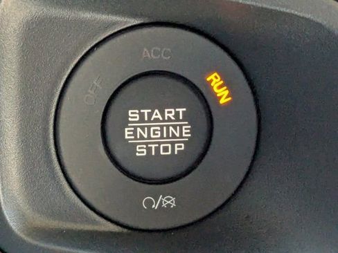 New 2026 Jeep Wrangler Sport S image 32