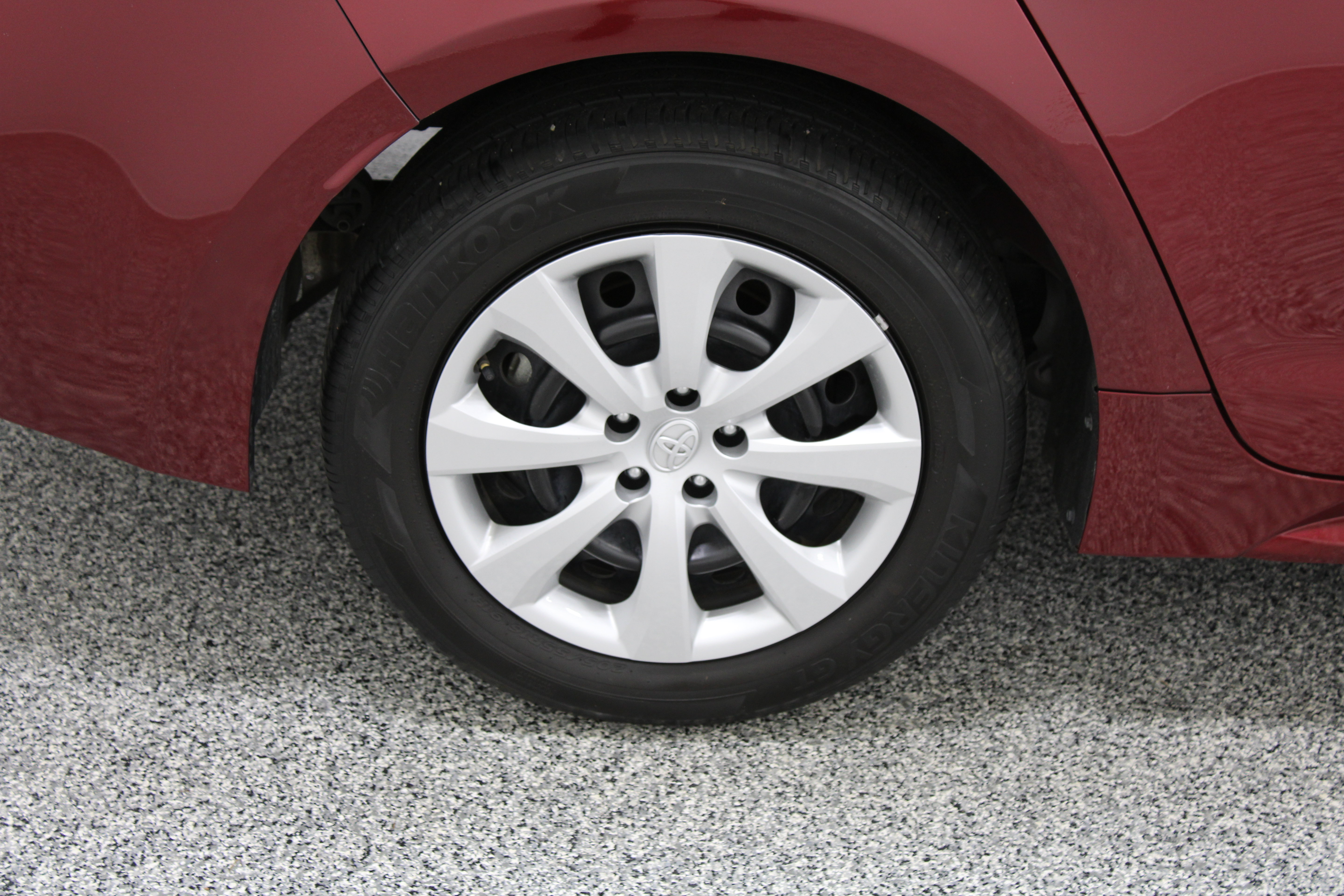 Used 2023 Toyota Corolla LE FWD image 6