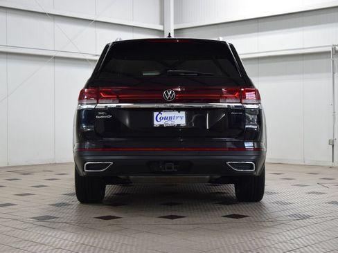 Used 2025 Volkswagen Atlas SEL AWD/4WD image 7