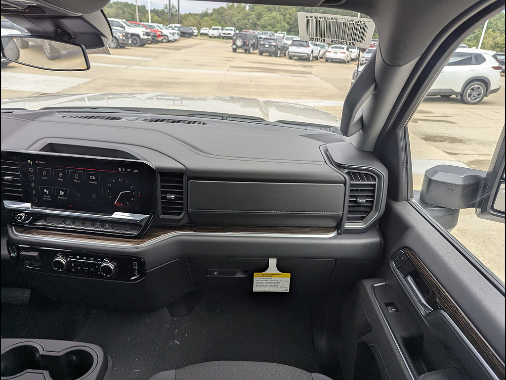 New 2026 GMC Sierra 2500 SLE AWD/4WD image 4