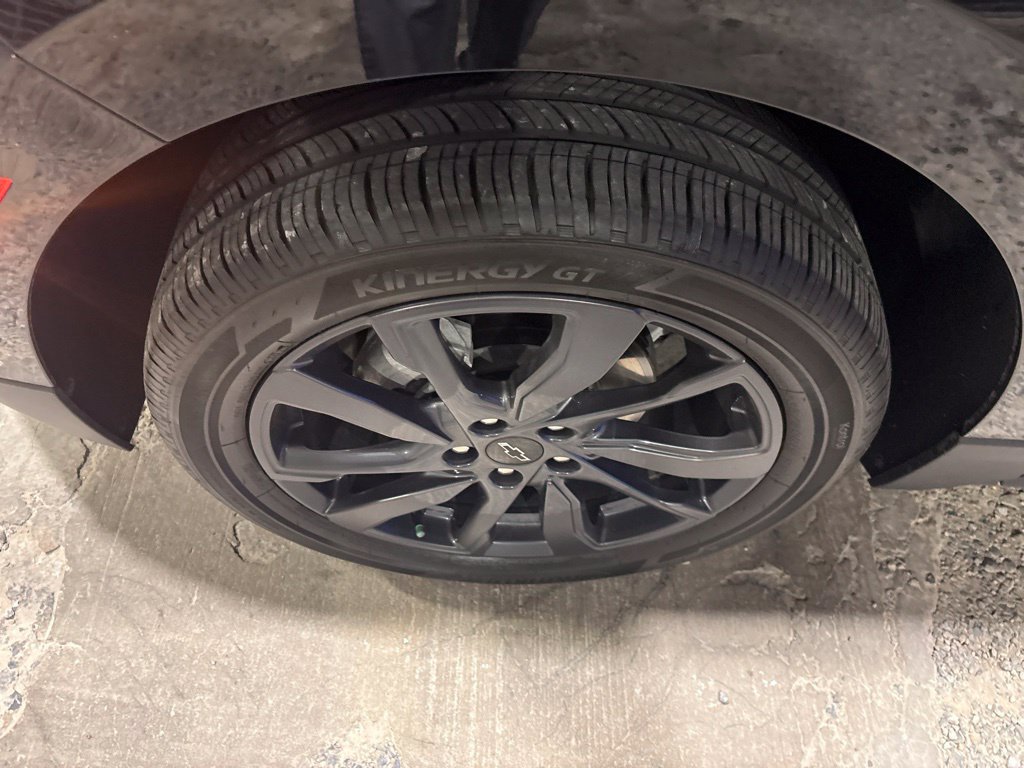 Used 2024 Chevrolet Equinox RS AWD/4WD image 9