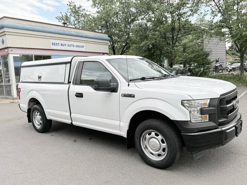 Used 2017 Ford F150 XL w/ Equipment Group 101A Mid RWD image 9